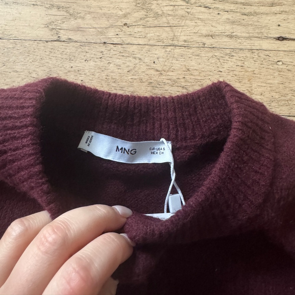NWT Mango Ruffle Sweater - Picture 2 of 5